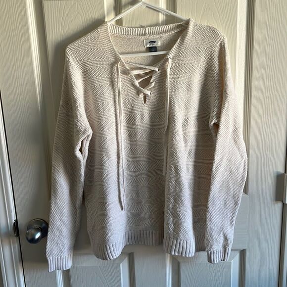 White Sweater  - Picture 1 of 8